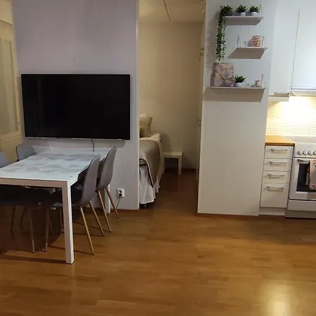 Lägenhet Ihana Huoneisto Keskustassa *